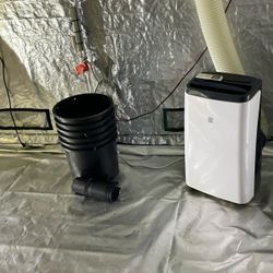 12 X 12 Indoor Grow Tent That Was Used 1 Time ,so It’s I’m Almost Brand New Condition And Comes With The Whole Setup