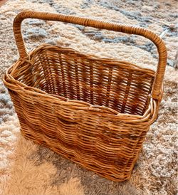 Large Wicker Basket with Handle