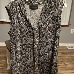 Dana Buchman Snakeskin Pattern Top For Women Size Small