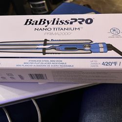 BaBylissPRO NANO TITANIUM FLATIRONS