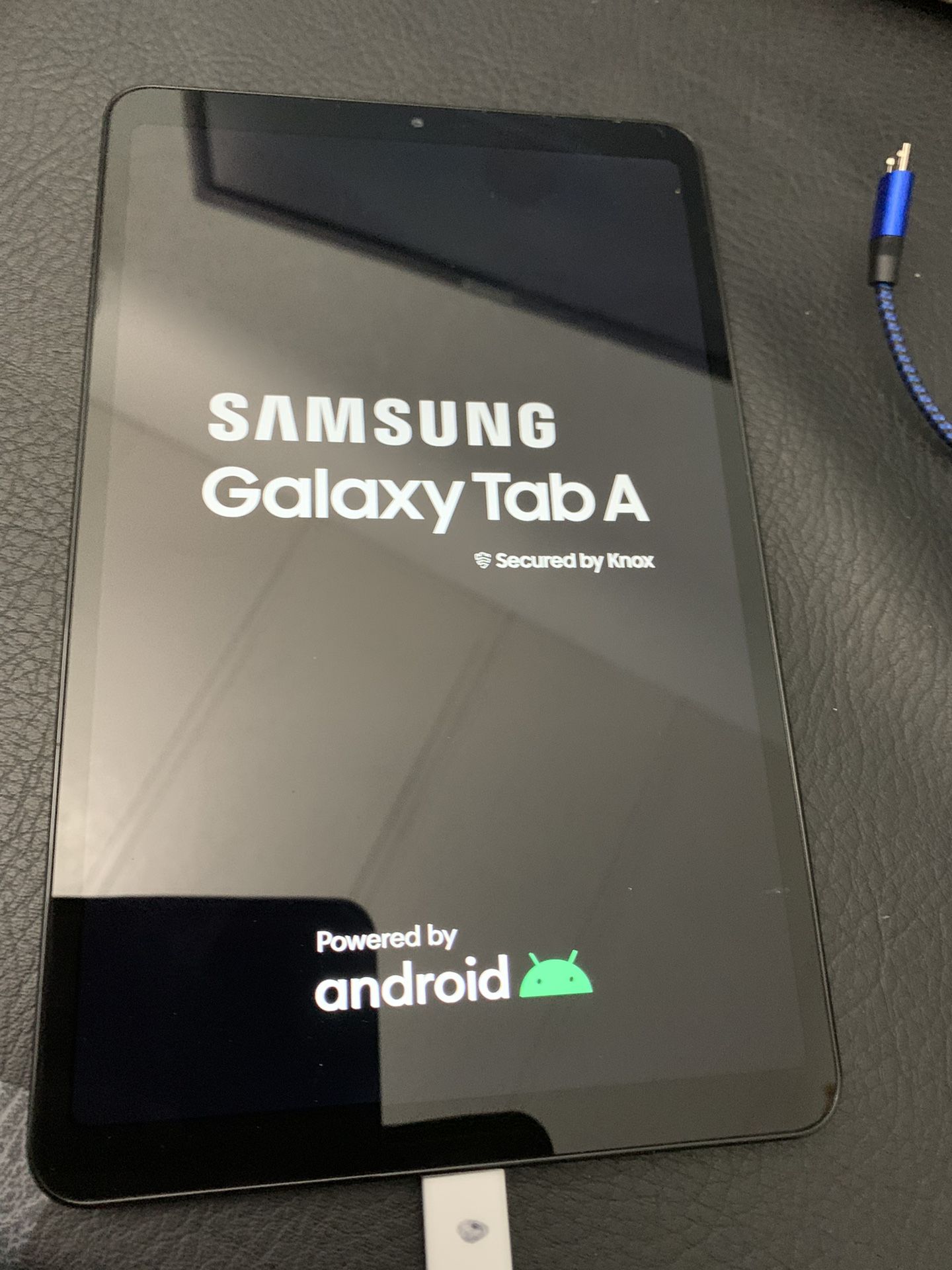 Att Samsung Galaxy Tab A (8.4) 32 GB Table Need Battery for Sale in