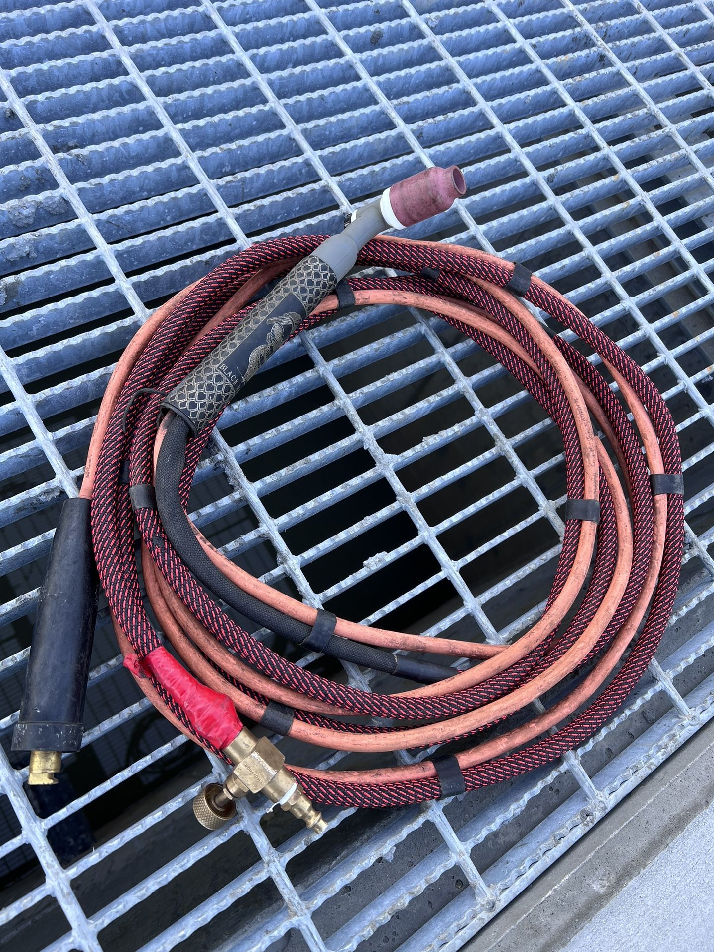 Black Mamba Tig Rig 250+ Amps