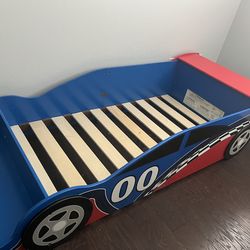 KidKraft Wooden Racecar Toddler Bed