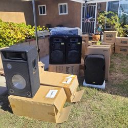 Time to sell a bunch of shit sale! Message if interested in anything or msg to come by.
