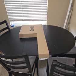 Dining Room Set - Table And 5 Chairs