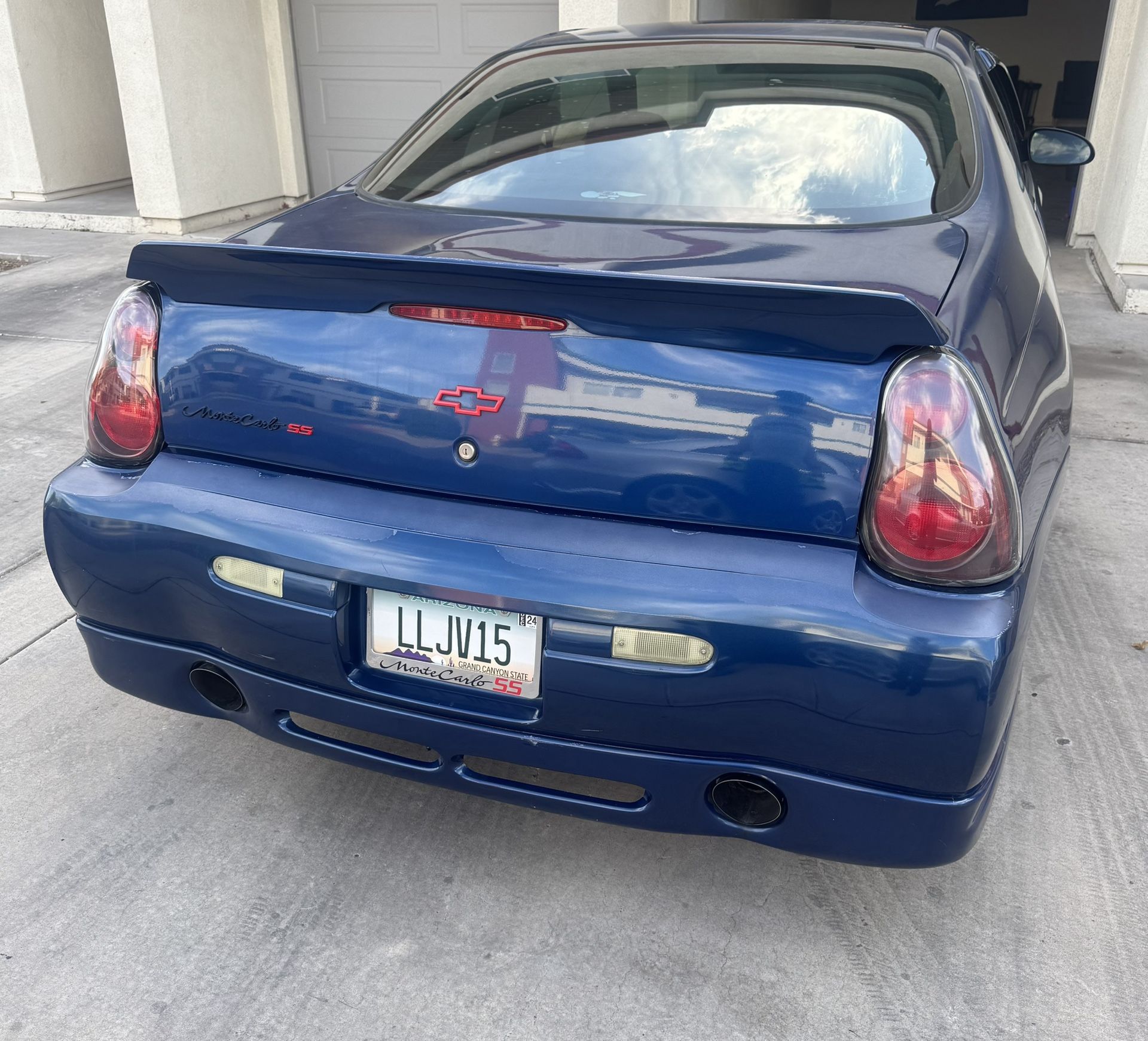 2004 Chevrolet Monte Carlo