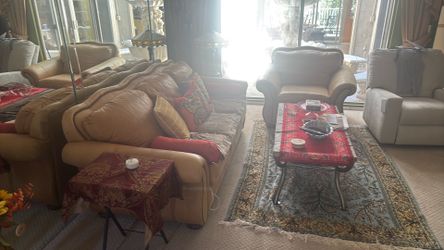 All Leather GOOD condition 3 Piece Living room set