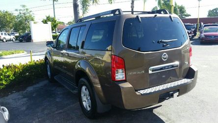 Pathfinder del 2005 con 104,kmillas