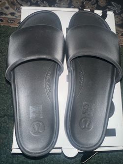 Men’s Lululemon Slides