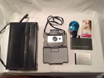 Vintage Polaroid 103 Automatic Land Camera