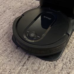 Shark Robot Vacuum XL