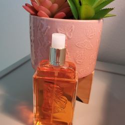 White Shoulders Perfume