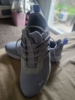 PUMA FOR WOMAN SIZE 8.5