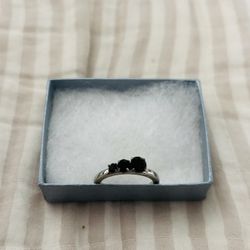 Black Stone Ring  - Women’s Size 8