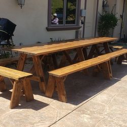 Classic Style Picnic Tables 