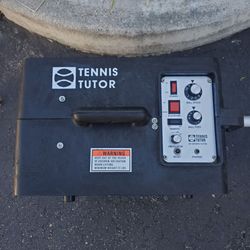 Tennis Tutor - with 2-line Oscillation- Tennis Ball Machine - Warranty