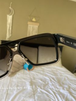 LOUIS VUITTON sunglasses for Sale in Irwindale, CA - OfferUp