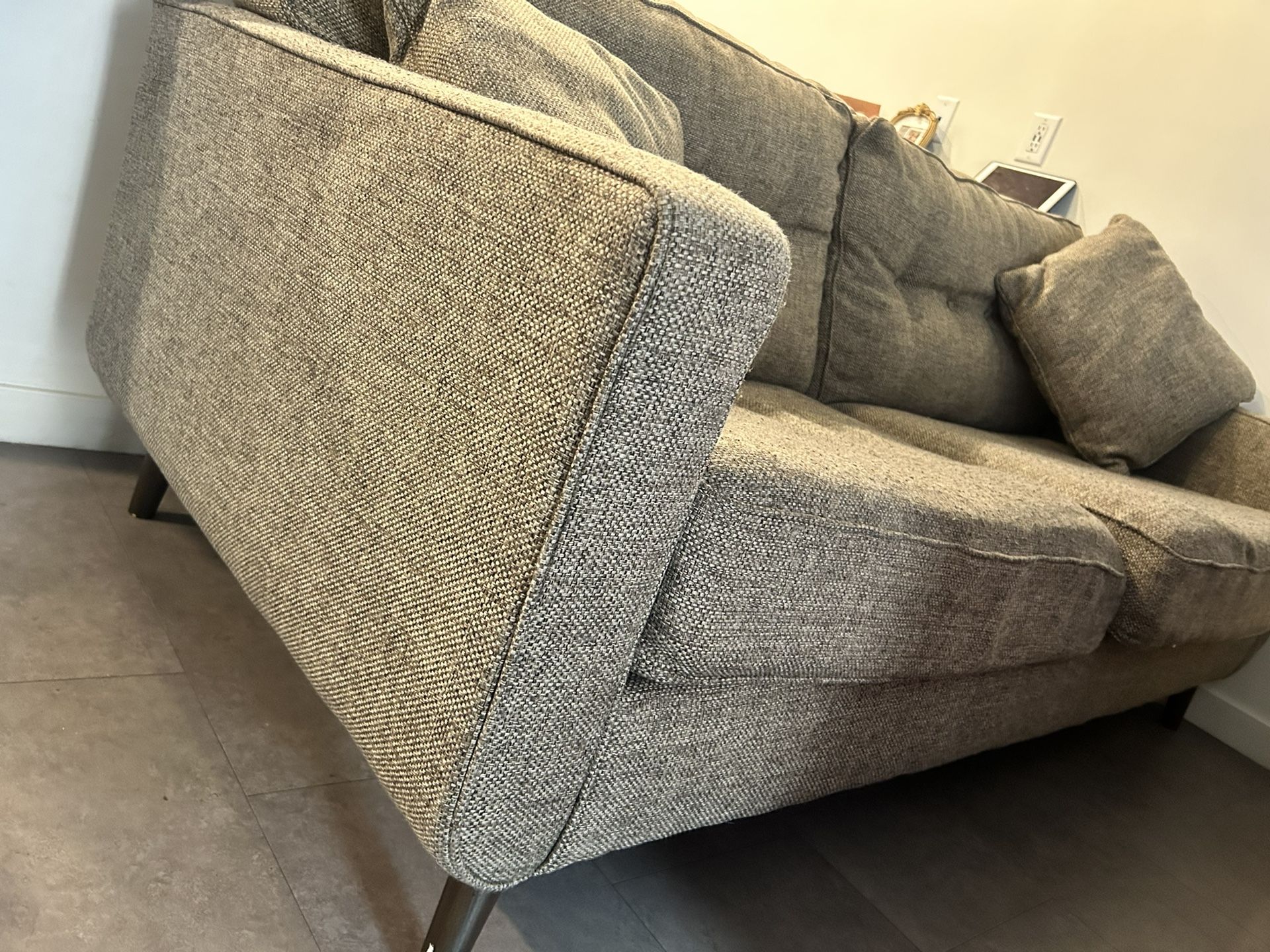 Large 2 Seat American Furniture Couch