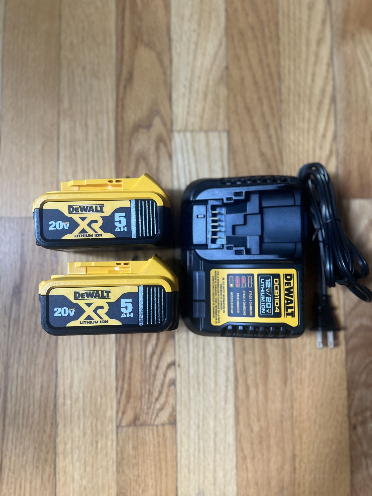 Dewalt 20V XR 5.0Ah batteries (2-pack) And DCB1104 4AMP charger (New)