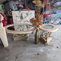 Hello We Are Selling This Marble Coffee Table And Table Glass Top Very Good Shape Wood Vases And Flowers And Wall Art