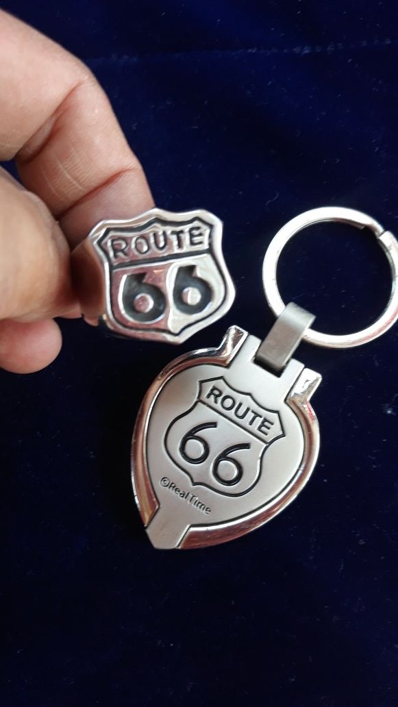 SET RING AND KEYCHAIN "" ROUTE 99""