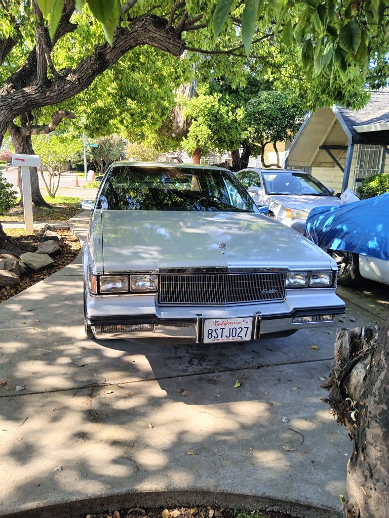 1985 Cadillac DeVille