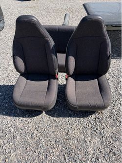 Jeep Wrangler TJ Seats With Seat Frames