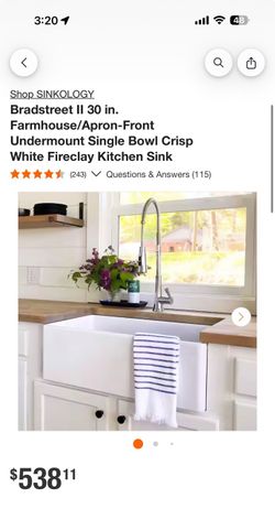 Bradstreet II 30 in. Farmhouse/Apron-Front Undermount Single Bowl Crisp White Fireclay Kitchen Sink
