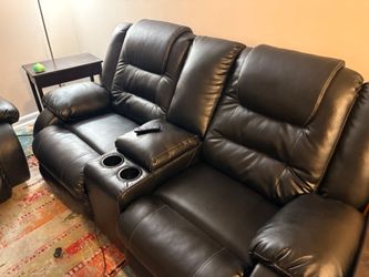 Reclining couches