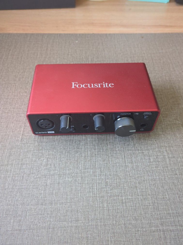 Focusrite Scarlett Solo 2x2 Audio Interface 3rd Gen