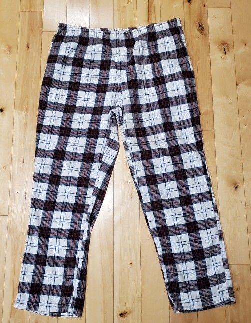 Wondershop Black & Red Plaid Fleece Pajama Pants (XXL)