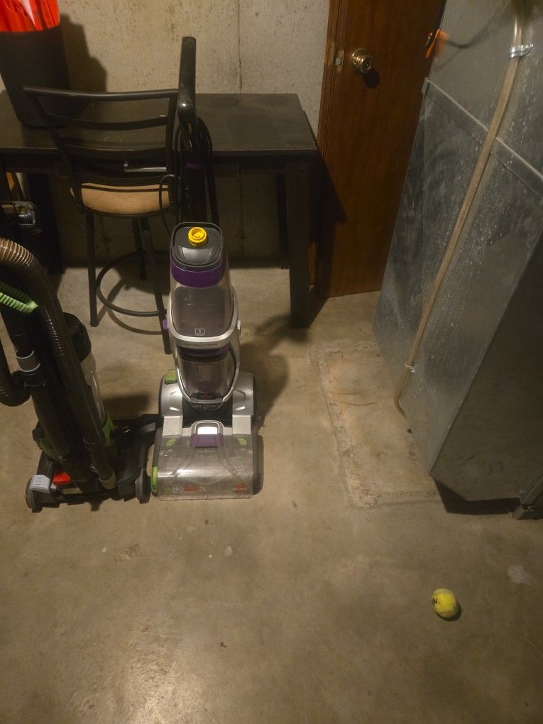  Bissell Revolution Pet Carpet Cleaner 