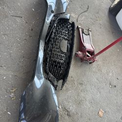 22 Mazda Cx5  Grill And Bumper 