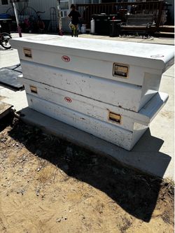 Truck tool box (x2)