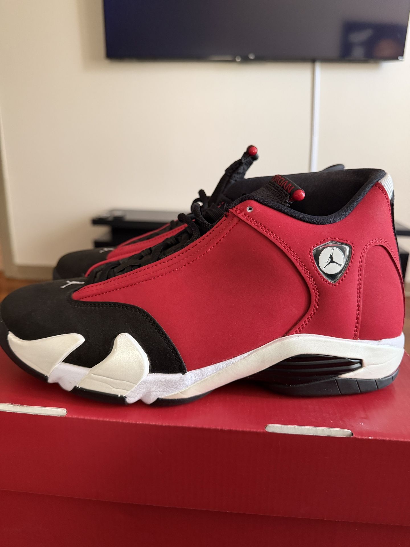 Air Jordan 14 Retro ‘Gym Red’