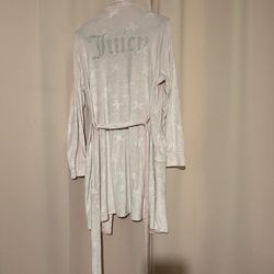 Juicy Couture Robe