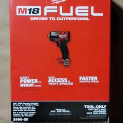 Milwaukee M18 FUEL 3/8 MID TORQUE IMPACT WRENCH 