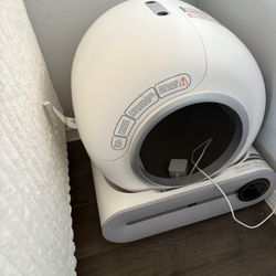 Robot Cat Litter Box