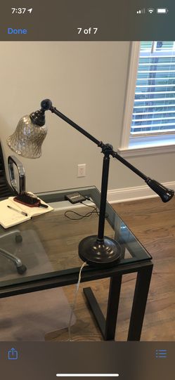 Desk lamp- great condition