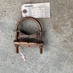 Pipe Ground Clamp 2 1/2 Inch 