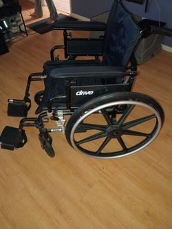 Drive Viper Manual Wheelchair