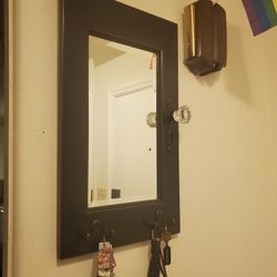 Door Shaped Mirror w/ Accessory Hooks