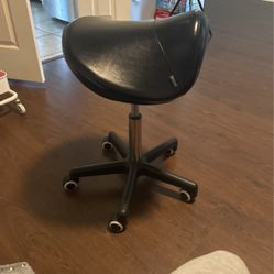 Saddle Chair 