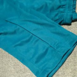 Woman Within Pants for Sale in Overland Park, KS - OfferUp