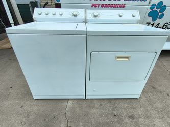 Whirlpool washer and gas dryer