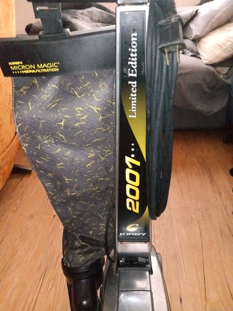 2001 Kirby Vacuum Cleaner
