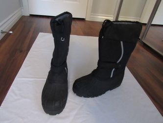 Adult Size 6 Black Snow Boots, L.L. Bean