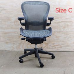Herman Miller Aeron Ergonomic Office Desk Chair + Still Available - Read The Description 👇🏻