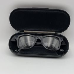 Ray-Ban Stories Wayfarer Shiny Black Standard RW4002 601/M4 AI Smart Glasses