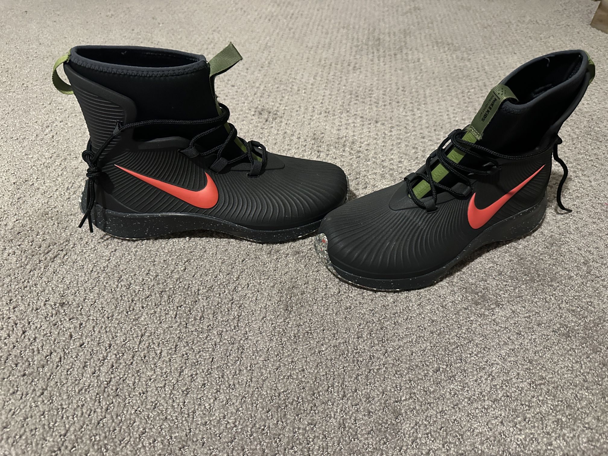 Nike Snow Boots